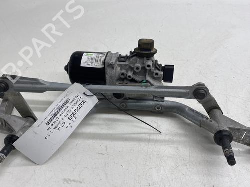 Used Front wiper motor RENAULT CLIO IV (BH_) 1.2 16V (73 hp) 23831442