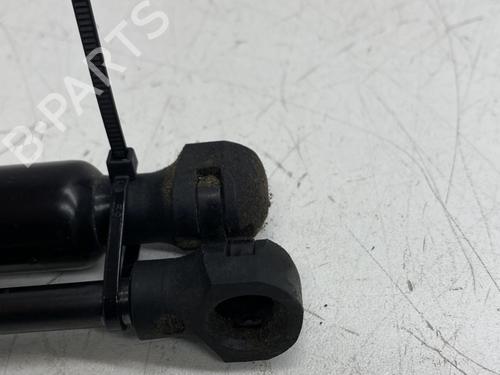 Tailgate lift support PEUGEOT 308 III (FB_, FH_, FP_, F3_, FM_) PureTech 130 (FPHNSL, FPHNST) | BP23831569C138 