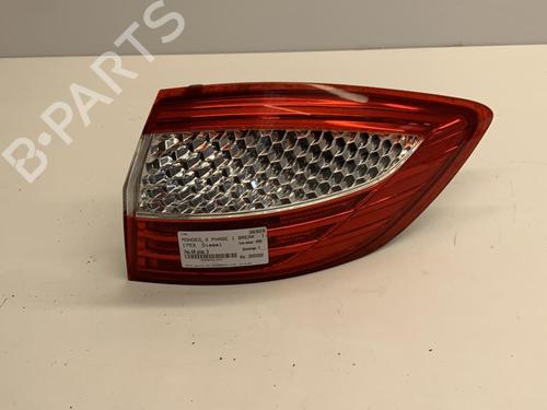 right-taillight-ford-mondeo-iv-turnier-ba7-18-tdci-1486778-2007-2008-2009-2010-2011-2012-2013-2014-2015-22853620 main image
