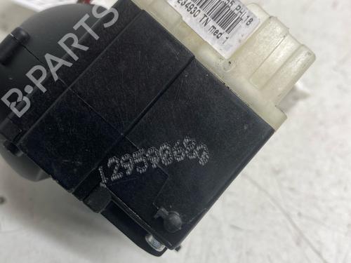 Switch RENAULT TWINGO III (BCM_, BCA_) Z.E: (BCA1) | BP38186549I30 - Image 3