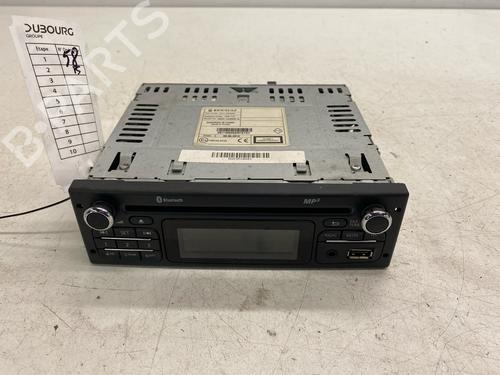 Used Radio Radio DACIA SANDERO 1.6 16V Bifuel (105 hp) 34348137 34348137