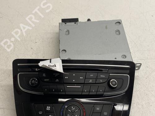 radio-peugeot-508-sw-i-8e_-2010-2011-2012-2013-2014-2015-2016-2017-2018-30325886 main image