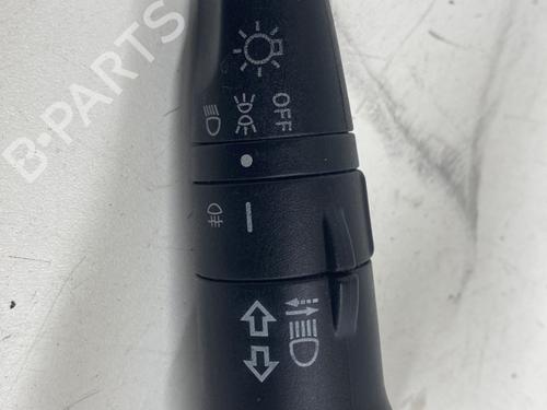 Switch NISSAN MICRA III (K12) 1.5 dCi | BP23133332I30
