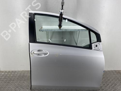 Used Right front door TOYOTA YARIS (_P9_) 1.4 D-4D (NLP90_, NLP90R) (90 hp) 32403605