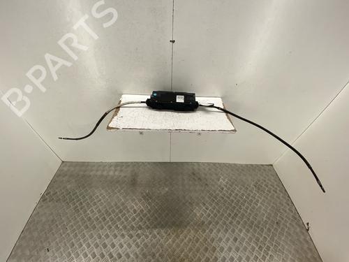 Used Electric handbrake Electric handbrake RENAULT LAGUNA Coupe (DT0/1) 2.0 dCi GT (DT11, DT1E, DT1N) (178 hp) 35728251 35728251