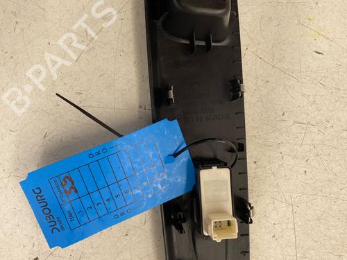 Right front window switch OPEL CORSA F (P2JO) 1.2 (68) | BP38955642I26 - Image 4