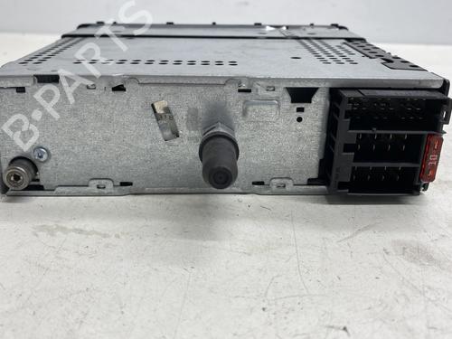 Used Radio Radio 23568541 23568541