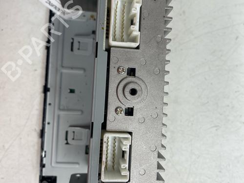 Autoradio Autoradio MITSUBISHI MIRAGE / SPACE STAR VI Hatchback (A0_A) 1.0 (A05A) (71 hp) 36256213 36256213
