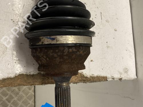 Used Right front driveshaft Right front driveshaft PEUGEOT 208 I (CA_, CC_) 1.5 BlueHDI 100 (102 hp) 36105962 36105962