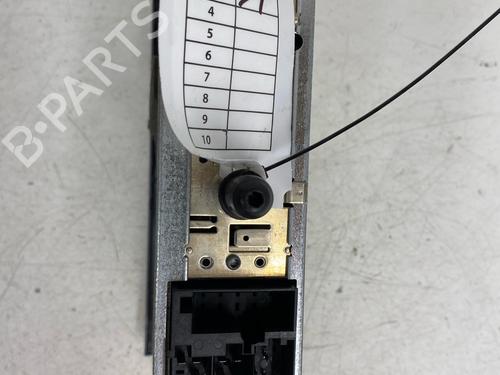 Used Radio Radio 37662900 37662900