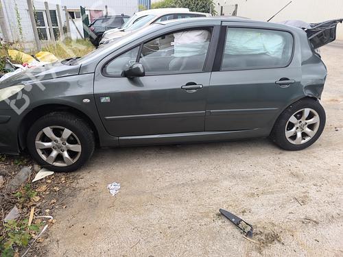 Right headlight PEUGEOT 307 (3A/C) 1.6 HDi | BP29139309C29 