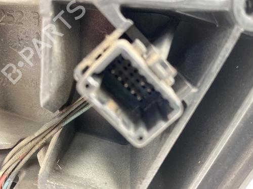 Right mirror RENAULT MEGANE III Hatchback (BZ0/1_, B3_) 1.9 dCi (BZ0N, BZ0J) | BP22849968C27 
