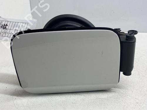 Used Fuel flap BMW 3 (E90) 318 d (143 hp) 28015695