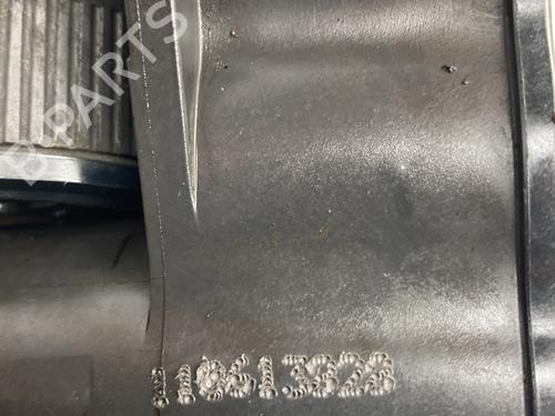 Electric handbrake PEUGEOT 3008 II SUV (MC_, MR_, MJ_, M4_) 1.2 THP/ PureTech 130 (MRHNSM, MRHNSU, MRHNSJ, MRHNYW,... | BP28168228E5