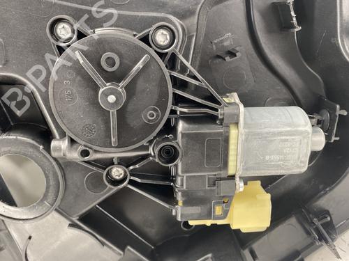 Front right window mechanism FORD FIESTA VI (CB1, CCN) 1.0 EcoBoost | BP27586519C23 