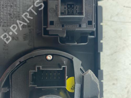 Used Headlight switch Headlight switch VW GOLF VI (5K1) 2.0 TDI (110 hp) 39970071 39970071