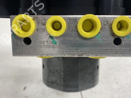 Used ABS pump ABS pump DACIA DUSTER (HS_) 1.5 dCi (109 hp) 30174460 30174460