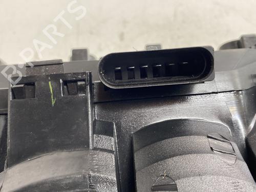 Used Left taillight Left taillight VW TRANSPORTER T5 Van (7HA, 7HH, 7EA, 7EH) 2.0 TDI (140 hp) 32711485 32711485