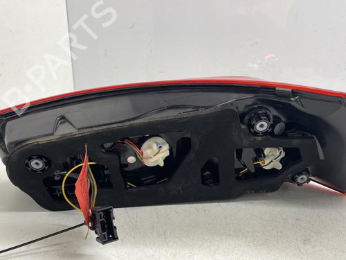 left-taillight-citroen-c4-picasso-ii-2013-34149425 main image