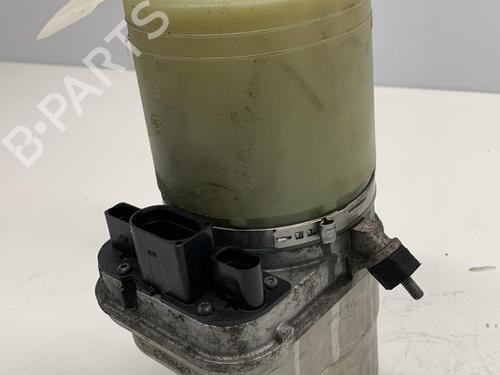 Used Steering pump VW POLO (9N_, 9A_) 1.2 12V (64 hp) 22853273