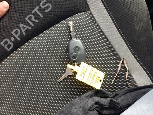 Left slide door RENAULT KANGOO BE BOP (KW0/1_) 1.6 (KW0D) | BP32080392C74 