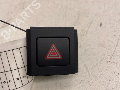 warning-switch-audi-a4-b9-8w2-8wc-2015-39970113 main image