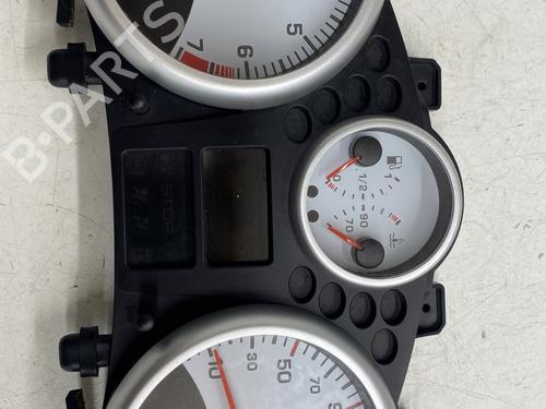 Used Instrument cluster PEUGEOT 206+ (2L_, 2M_) 1.4 i (73 hp) 30911244