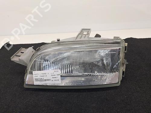 Used Left headlight FIAT PUNTO (176_) 60 1.2 (176AP, 176AR, 176AQ, 176BB) (60 hp) 22854209