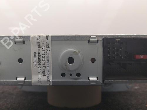 Used Radio SEAT LEON (1P1) 1.9 TDI (105 hp) 22857651