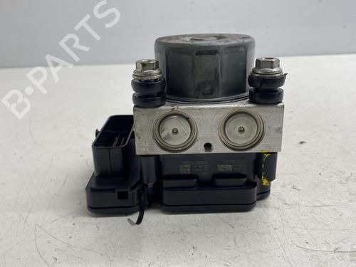 Used ABS pump TOYOTA AURIS (_E18_) 1.3 Dual-VVTi (NRE180_, NRE180R) (99 hp) 30905559