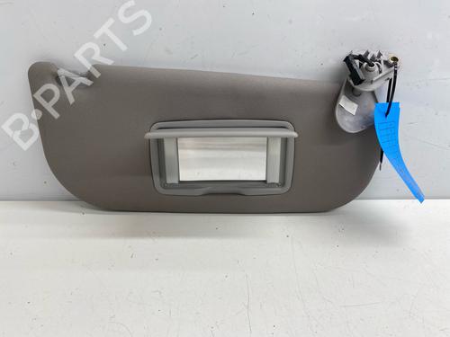 Used Right sun visor Right sun visor 37662902 37662902
