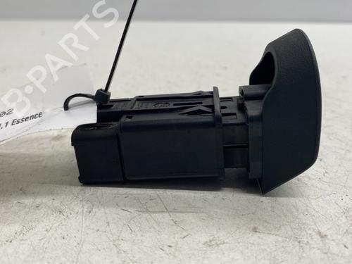 Used Warning switch Warning switch RENAULT KANGOO Express (FC0/1_) 1.2 (FC01, FC0A, FC0F) (58 hp) 30335718 30335718