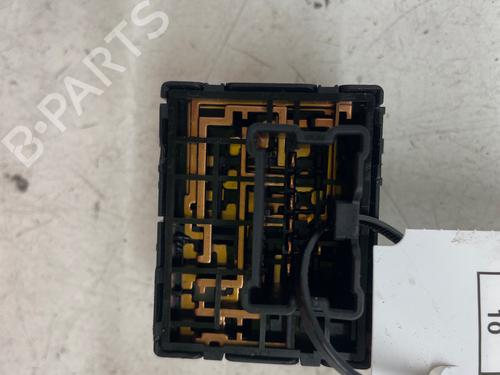 mirror-switch-nissan-micra-iii-k12-2002-2003-2004-2005-2006-2007-2008-2009-2010-2011-39970014 main image