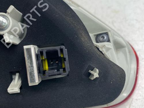 Used Right tailgate light Right tailgate light PEUGEOT 2008 I (CU_) 1.6 HDi (92 hp) 40117633 40117633