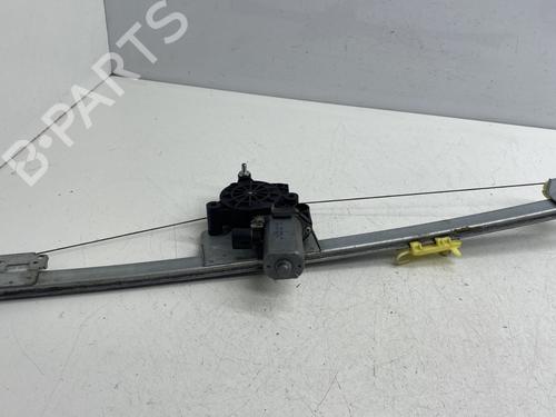 Vindusheismekanisme høyre foran OPEL VIVARO A Van (X83) 2.0 CDTI (F7) (114 hp) 32858690