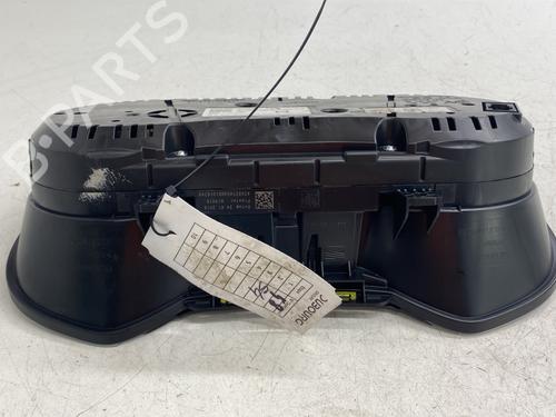 Instrument cluster SEAT ATECA (KH7, KHP) 1.0 TSI | BP31584400C47