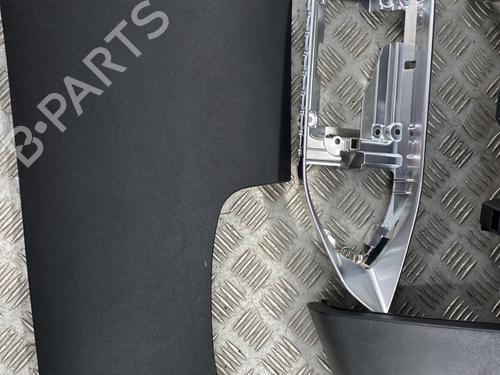 Used Dashboard Dashboard PEUGEOT 308 SW II (LC_, LJ_, LR_, LX_, L4_) 1.6 BlueHDi 120 (120 hp) 32749324 32749324