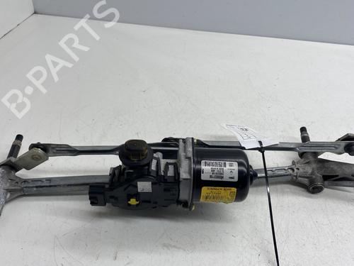 front-wiper-motor-renault-megane-iv-hatchback-b9amn_-2015-26240508 main image