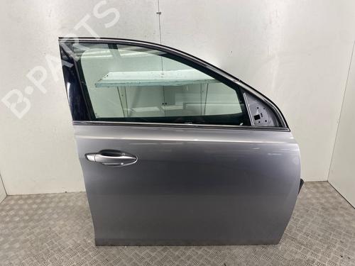 Used Right front door Right front door 38186521 38186521