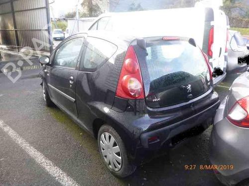 Right taillight PEUGEOT 107 (PM_, PN_) 1.0 | BP22854226C35 