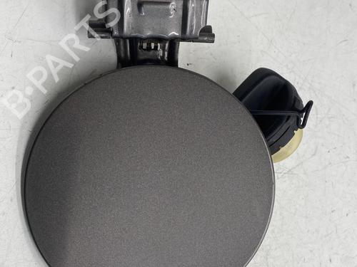 Used Fuel flap TOYOTA YARIS (_P13_) 1.3 (NSP130_, NSP130) (99 hp) 25472606