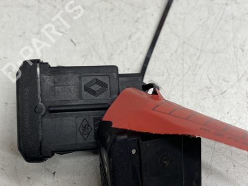 Used Left front window switch Left front window switch RENAULT ESPACE II (J/S63_) 2.1 TD (J633, J634, J/S635, J/S63D) (88 hp) 33421413 33421413
