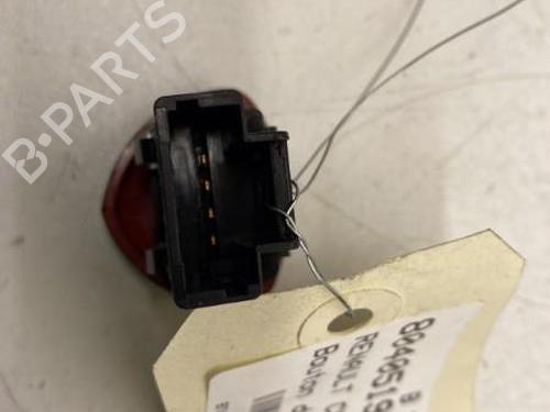 Used Warning switch RENAULT CLIO II (BB_, CB_) 1.5 dCi (BB3N, CB3N) (84 hp) 22851180