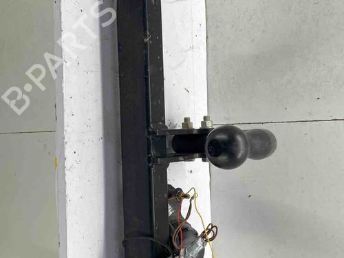 Used Tow ball/Mechanism Tow ball/Mechanism 36944682 36944682