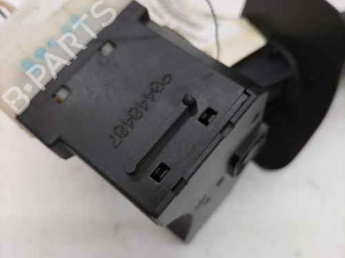 Used Steering column stalk Steering column stalk RENAULT CLIO II (BB_, CB_) 1.2 16V (BB05, BB0W, BB11, BB27, BB2T, BB2U, BB2V, CB05,... (75 hp) 22861882 22861882