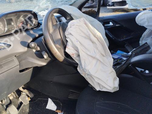 Used Parts PEUGEOT 208 I (CA_, CC_) 1.4 HDi (68 hp) 4438082