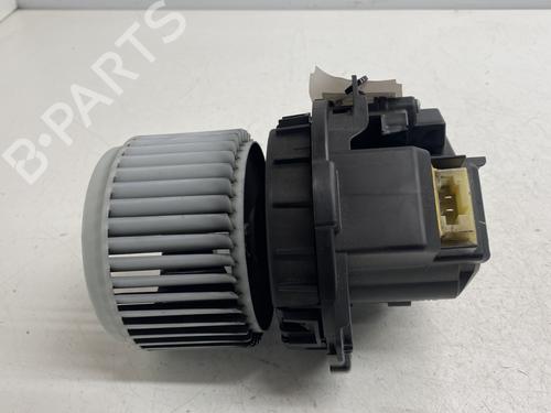 Used Heater blower motor RENAULT CLIO V (B7_) 1.5 Blue dCi 85 (B7AG) (86 hp) 29968835