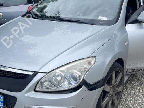 Used Parts HYUNDAI i30 Estate (FD) 1.6 CRDi 2168348