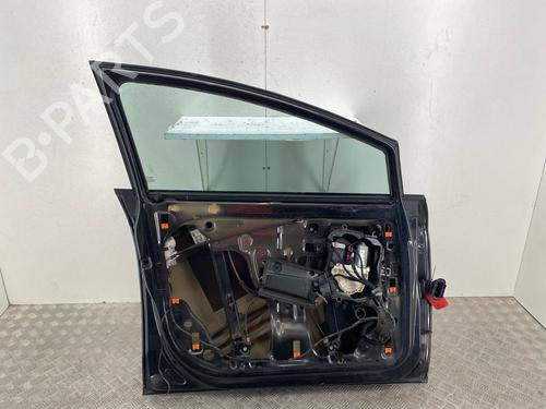 Used Left front door Left front door 37196230 37196230