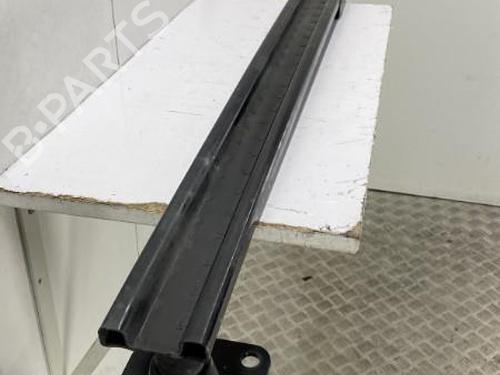 Used Front bumper reinforcement PEUGEOT 5008 (0U_, 0E_) 1.6 HDi (110 hp) 22851054